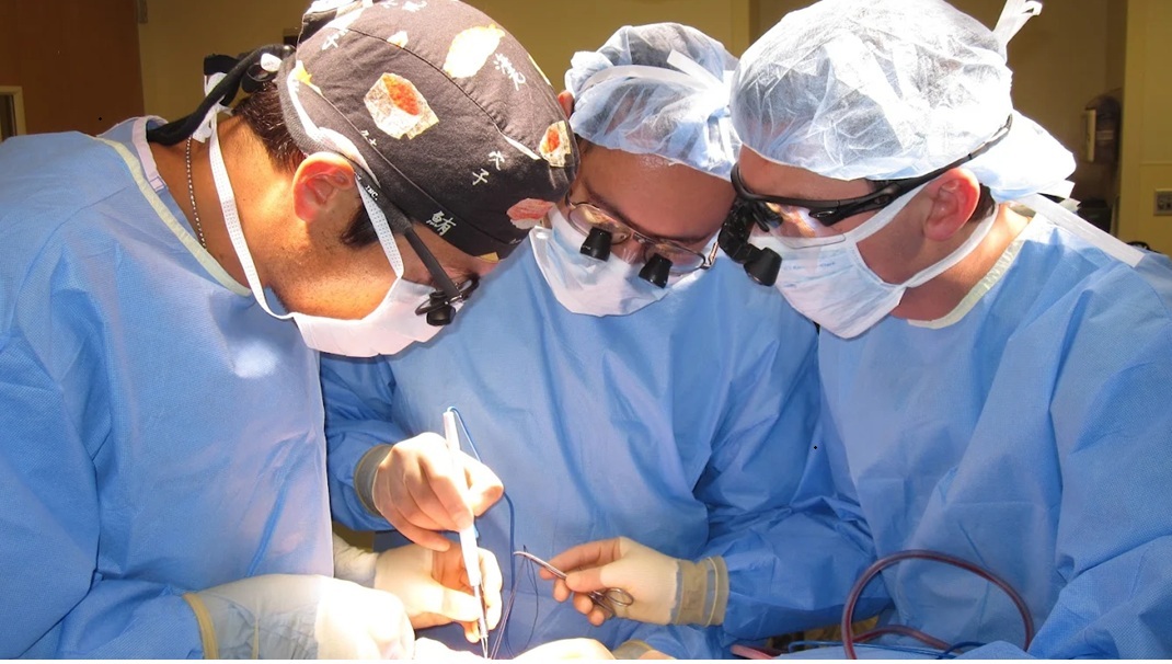 Best Plastic Surgeon in Beverly Hills